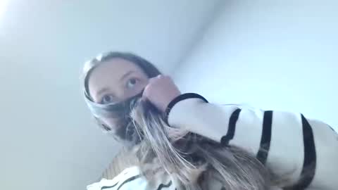 Snapshot of sanita_xi chatting on 3, 2, 2026 sanita_xi online show from 3, 2, 2026