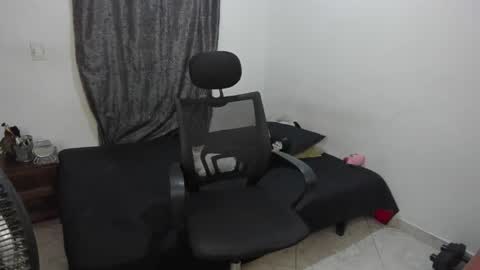 Julius Novachrono  online show from 29, 4, 2026