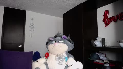 Santii online show from 20, 1, 2025