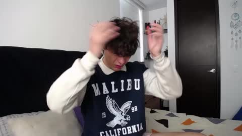 Santii online show from 3, 2, 2025