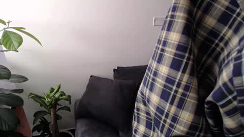 Santii online show from 6, 2, 2025