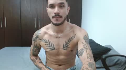 Snapshot of santti_torres chatting on 29, 4, 2026 Santy Torres online show from 29, 4, 2026