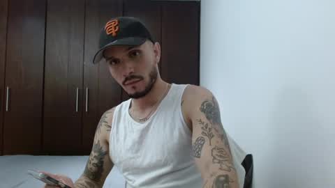 Snapshot of santti_torres chatting on 18, 5, 2026 Santy Torres online show from 18, 5, 2026
