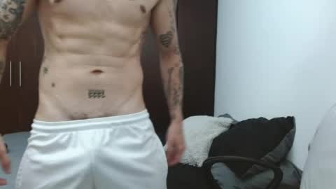 Snapshot of santti_torres chatting on 19, 5, 2026 Santy Torres online show from 19, 5, 2026