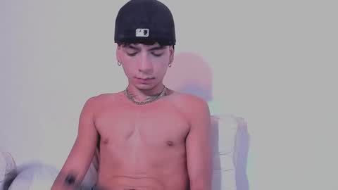 santy online show from 3, 2, 2026