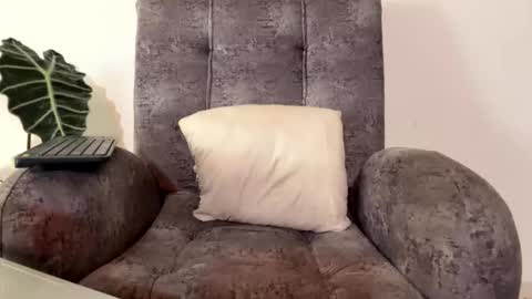 santy online show from 10, 2, 2026