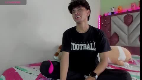 Santiago online show from 21, 11, 2025