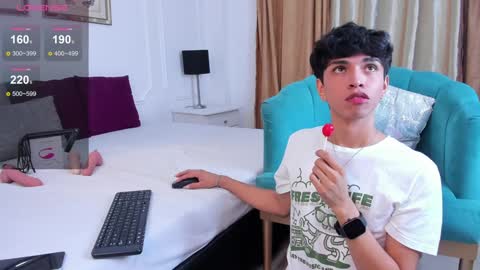 Santiago Carrington online show from 11, 12, 2024