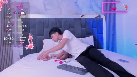 Santiago Carrington online show from 9, 4, 2026