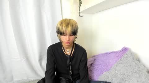 kitty online show from 18, 12, 2024