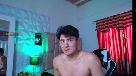 Santyago online show from 14, 1, 2025