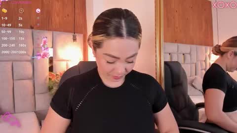 Saori  online show from 4, 11, 2025