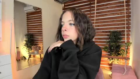Valerin online show from 25, 2, 2025