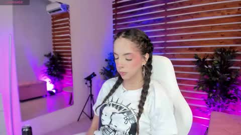 Snapshot of sapphire_venus chatting on 22, 2, 2026 Valerin online show from 22, 2, 2026