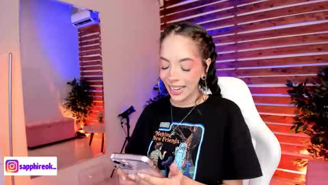 Snapshot of sapphire_venus chatting on 7, 3, 2026 Valerin online show from 7, 3, 2026