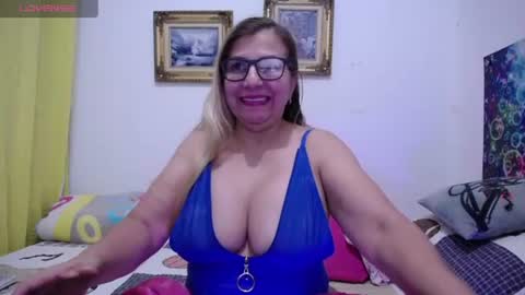 Snapshot of sara211 chatting on 15, 7, 2026 sara online show from 15, 7, 2026