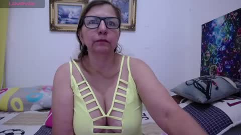 Snapshot of sara211 chatting on 15, 7, 2026 sara online show from 15, 7, 2026