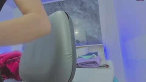 sara allenx online show from 8, 2, 2025