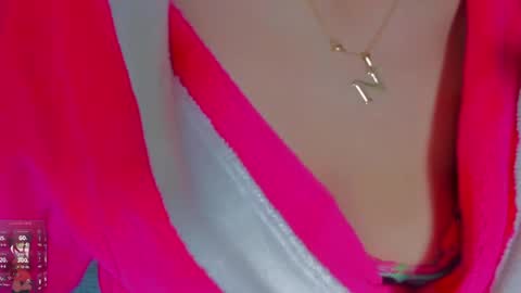 Snapshot of sara_allenx chatting on 21, 5, 2026 sara allenx online show from 21, 5, 2026