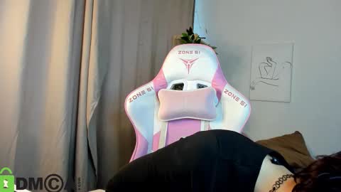 Sarah online show from 27, 10, 2025