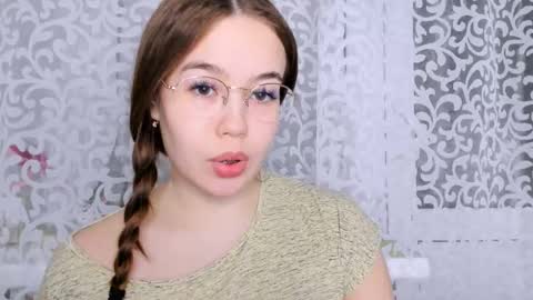 Snapshot of sara_kox chatting on 4, 1, 2025 sara_kox online show from 4, 1, 2025