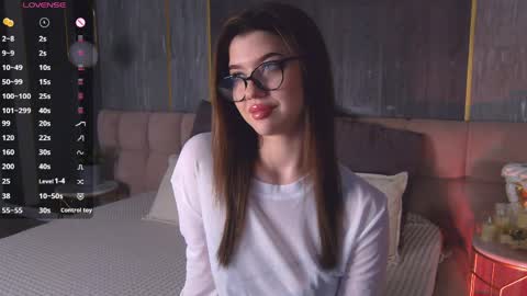 Sara online show from 9, 4, 2026