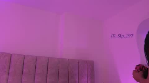 sara_lopee1 online show from 15, 1, 2026