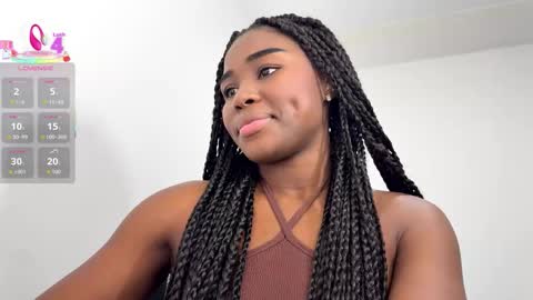 Snapshot of sara_muscle chatting on 3, 2, 2026 Sara online show from 3, 2, 2026