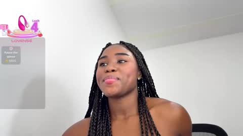 Snapshot of sara_muscle chatting on 12, 2, 2026 Sara online show from 12, 2, 2026