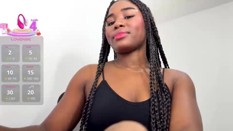 Snapshot of sara_muscle chatting on 21, 2, 2026 Sara online show from 21, 2, 2026