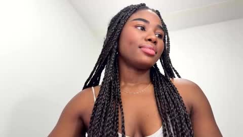 Snapshot of sara_muscle chatting on 24, 2, 2026 Sara online show from 24, 2, 2026