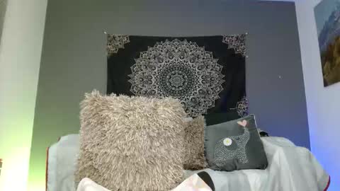 katiasupreme online show from 2, 12, 2025