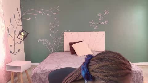 S A R A online show from 7, 3, 2025