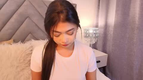 sara_owens7 online show from 16, 5, 2026