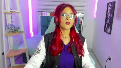 Snapshot of sara_red_x chatting on 10, 6, 2026 sara_red_x online show from 10, 6, 2026