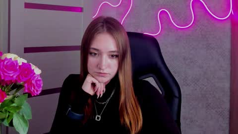 Snapshot of sara_rossse chatting on 9, 10, 2025 Sara online show from 9, 10, 2025