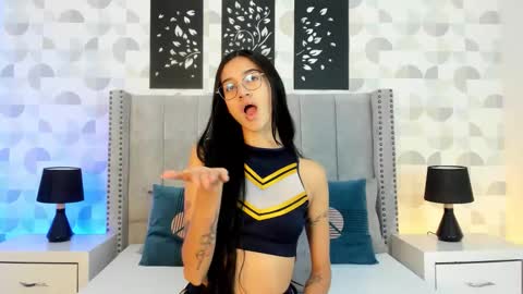 SARA SANTACRUZ online show from 14, 2, 2026