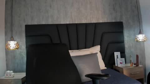Snapshot of sara_stone17 chatting on 14, 2, 2025  -  online show from 14, 2, 2025