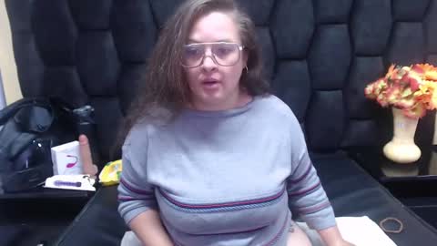 Snapshot of sara_thonson_ chatting on 19, 12, 2024 sara_thonson_ online show from 19, 12, 2024