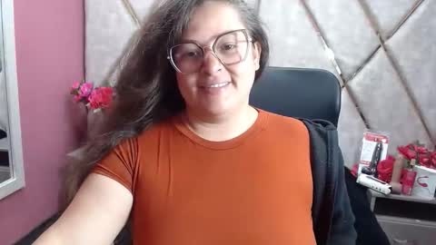 sara_thonson_ online show from 27, 2, 2026