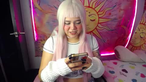  1 online show from 14, 11, 2025