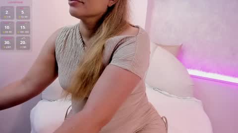 Saraa Gomez online show from 4, 4, 2026