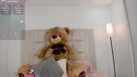 Sara Miller  online show from 10, 1, 2025