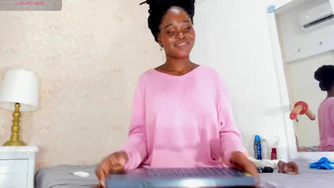 Snapshot of saraacollinss chatting on 23, 1, 2025 saraacollinss online show from 23, 1, 2025