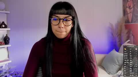 Snapshot of saraadesire chatting on 12, 9, 2025 Sara online show from 12, 9, 2025