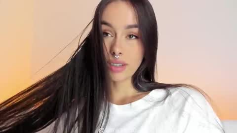 Sara online show from 4, 3, 2026