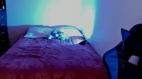 saradiazxxx online show from 26, 4, 2026