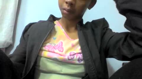 sarah146341 online show from 18, 12, 2025