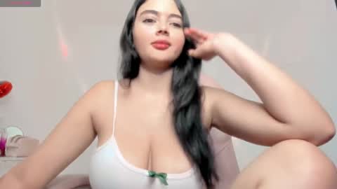Snapshot of sarah_angelll chatting on 9, 5, 2026 sarah online show from 9, 5, 2026
