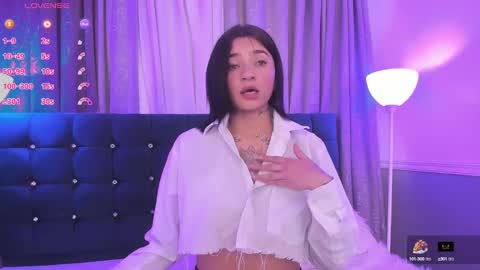 Snapshot of sarah_curtis chatting on 30, 9, 2025 Sarah online show from 30, 9, 2025